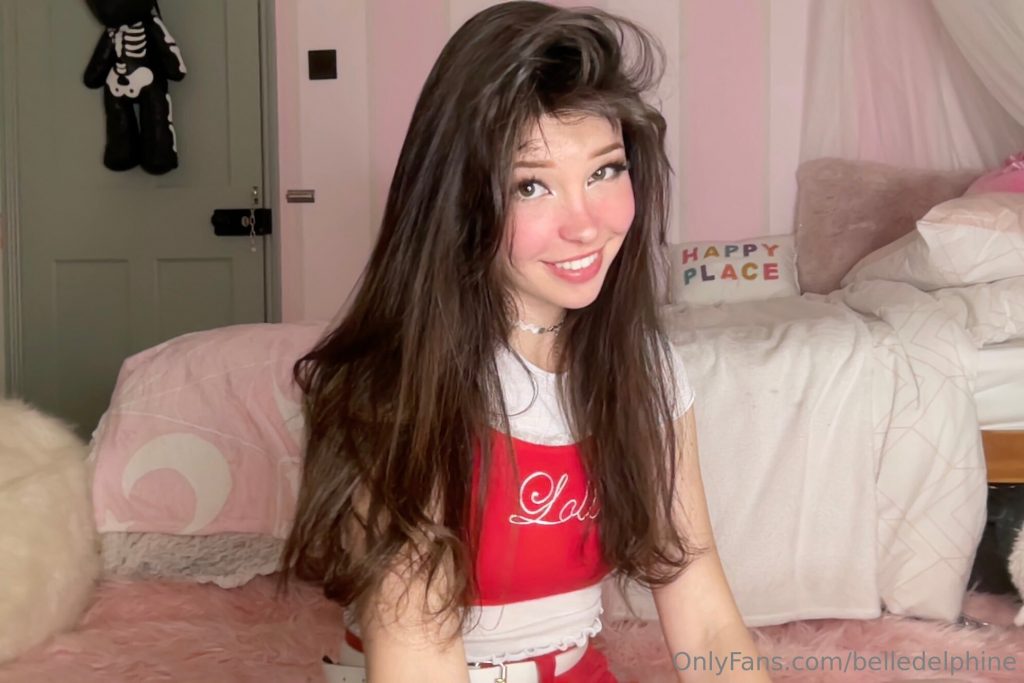Belle Delphine Onlyfans 2024 – Pt 2 Cute Laptop Selfies & Loose Photos