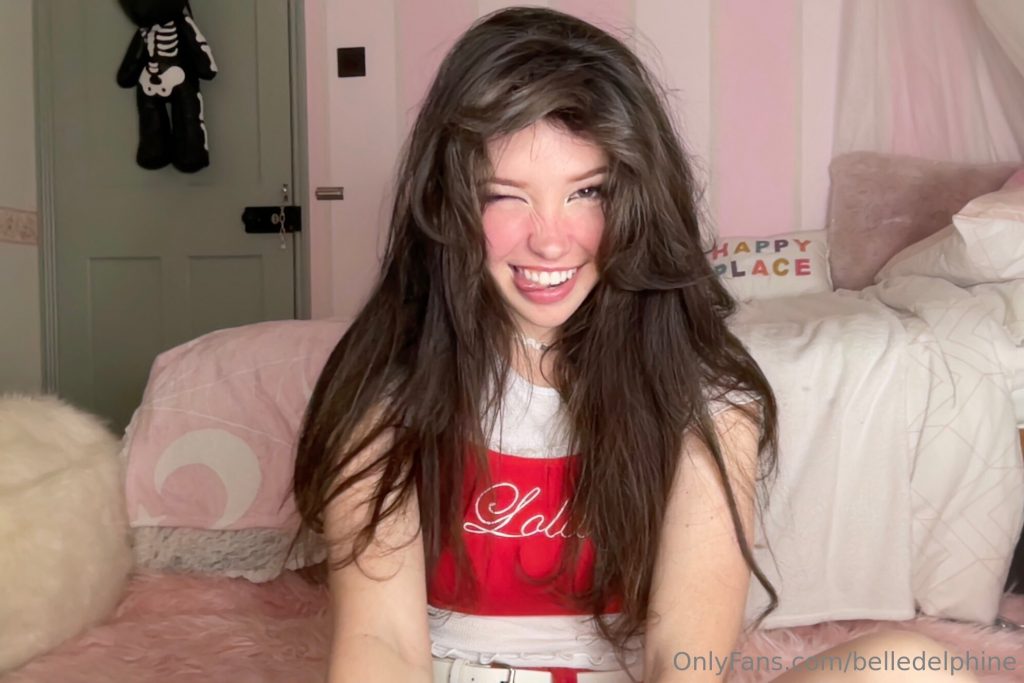 Belle Delphine Onlyfans 2024 – Pt 2 Cute Laptop Selfies & Loose Photos